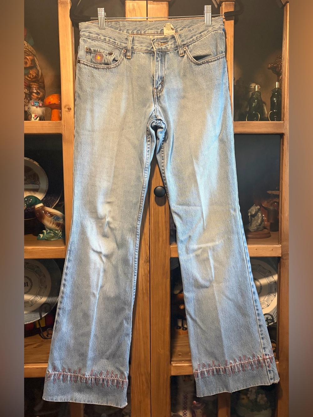 Levi’s 514 Flare Jeans Size 5 Vintage Y2K Embroidered Floral Denim See Details - Picture 1 of 15